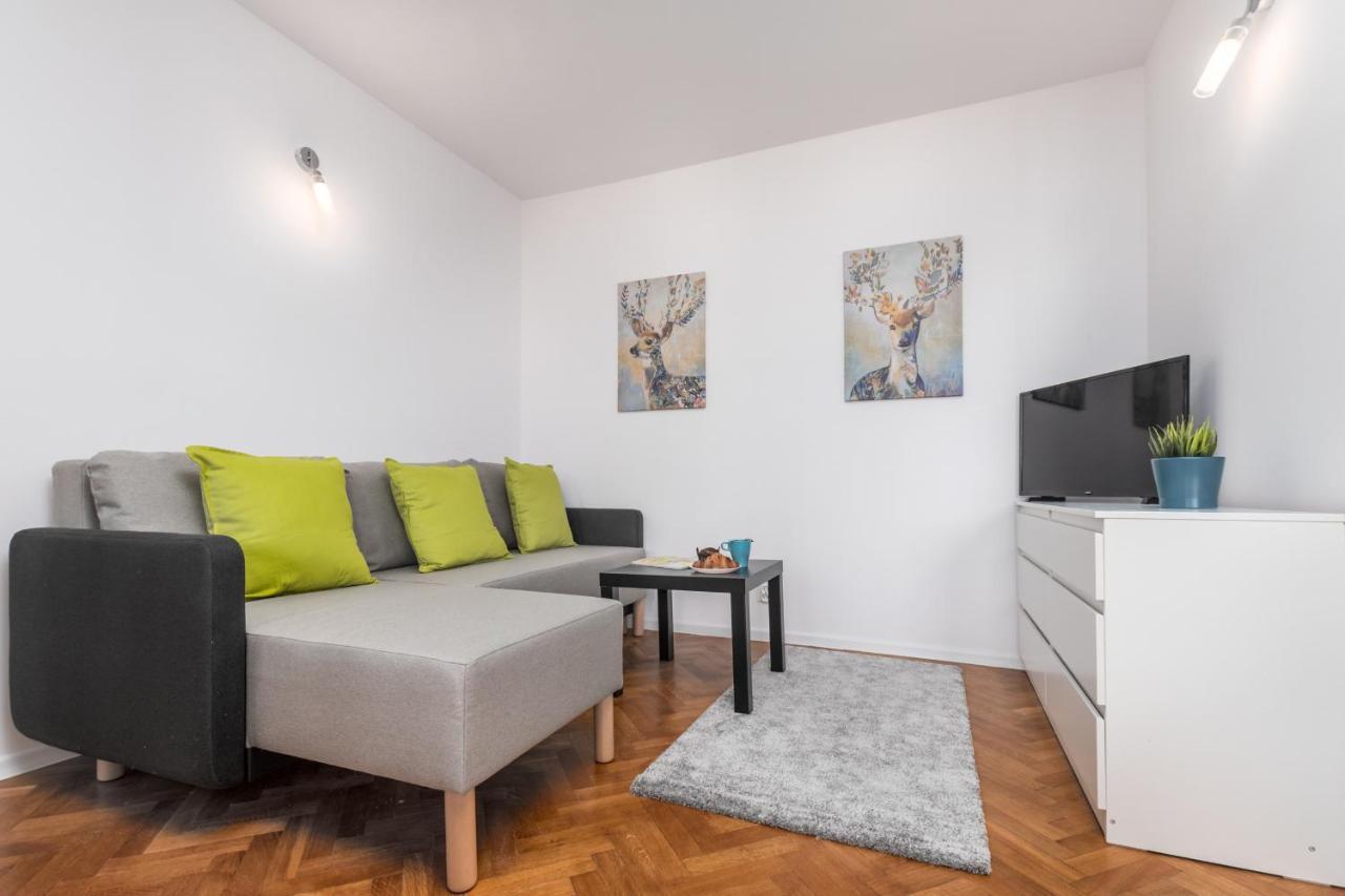 Apartaments Solec 79 By Noclegi Renters Warschau Buitenkant foto