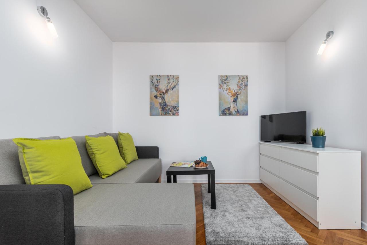 Apartaments Solec 79 By Noclegi Renters Warschau Buitenkant foto